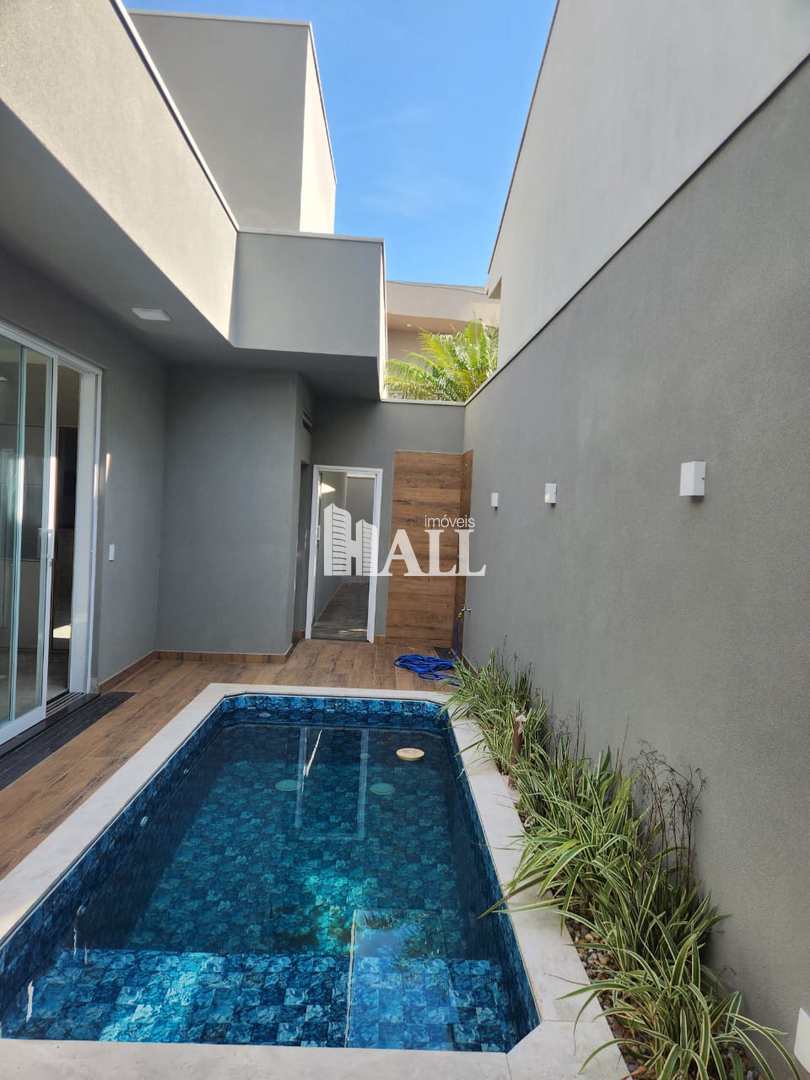 Casa de Condomínio à venda com 3 quartos, 208m² - Foto 1