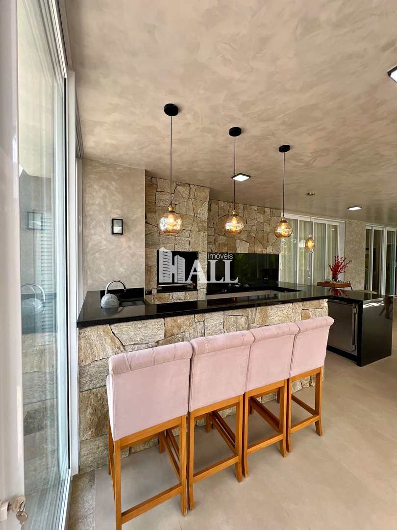 Casa de Condomínio à venda com 3 quartos, 374m² - Foto 1