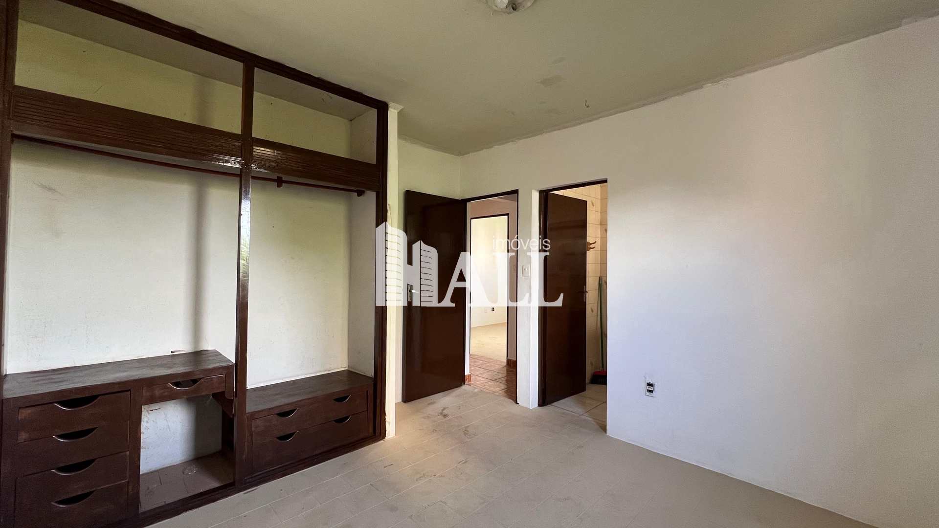 Apartamento à venda com 3 quartos, 97m² - Foto 4