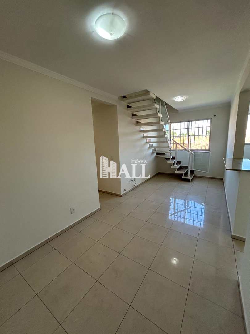 Cobertura à venda com 3 quartos, 135m² - Foto 2