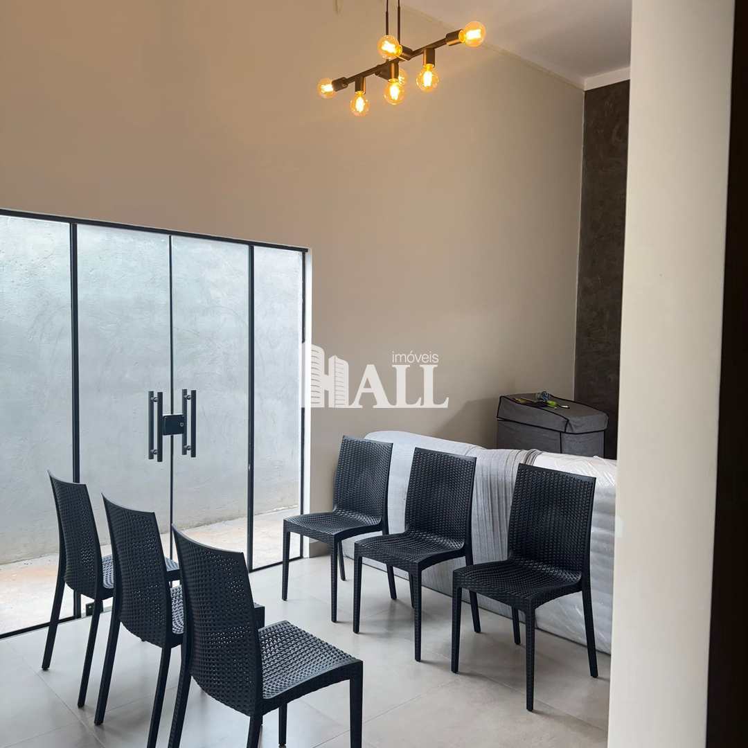 Casa à venda com 3 quartos, 130m² - Foto 3