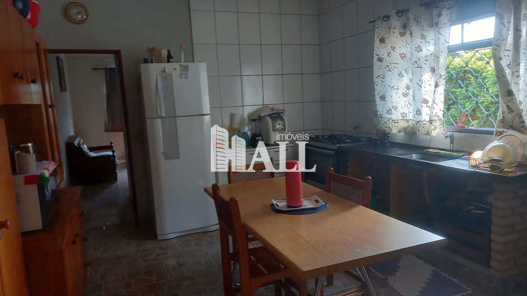 Chácara à venda com 3 quartos, 1220m² - Foto 2