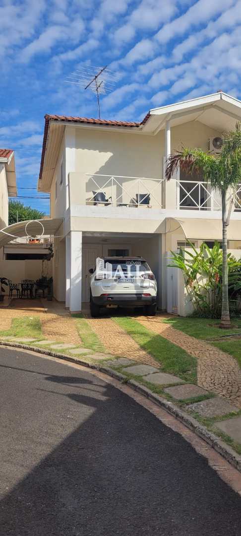 Casa de Condomínio à venda com 3 quartos, 160m² - Foto 1