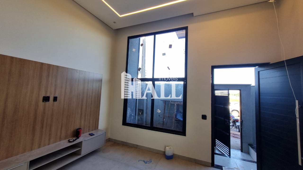 Casa à venda com 3 quartos, 120m² - Foto 2