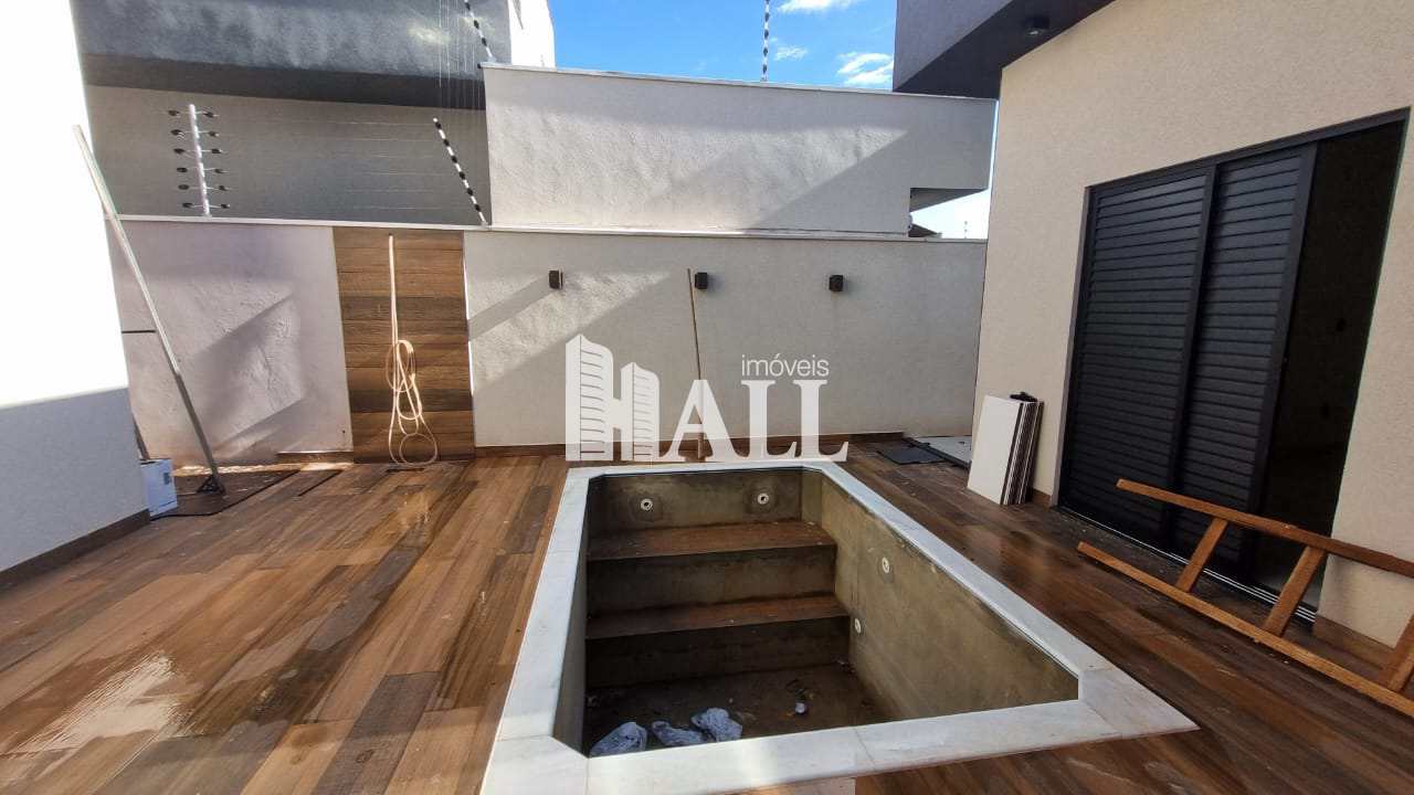 Casa à venda com 3 quartos, 140m² - Foto 1