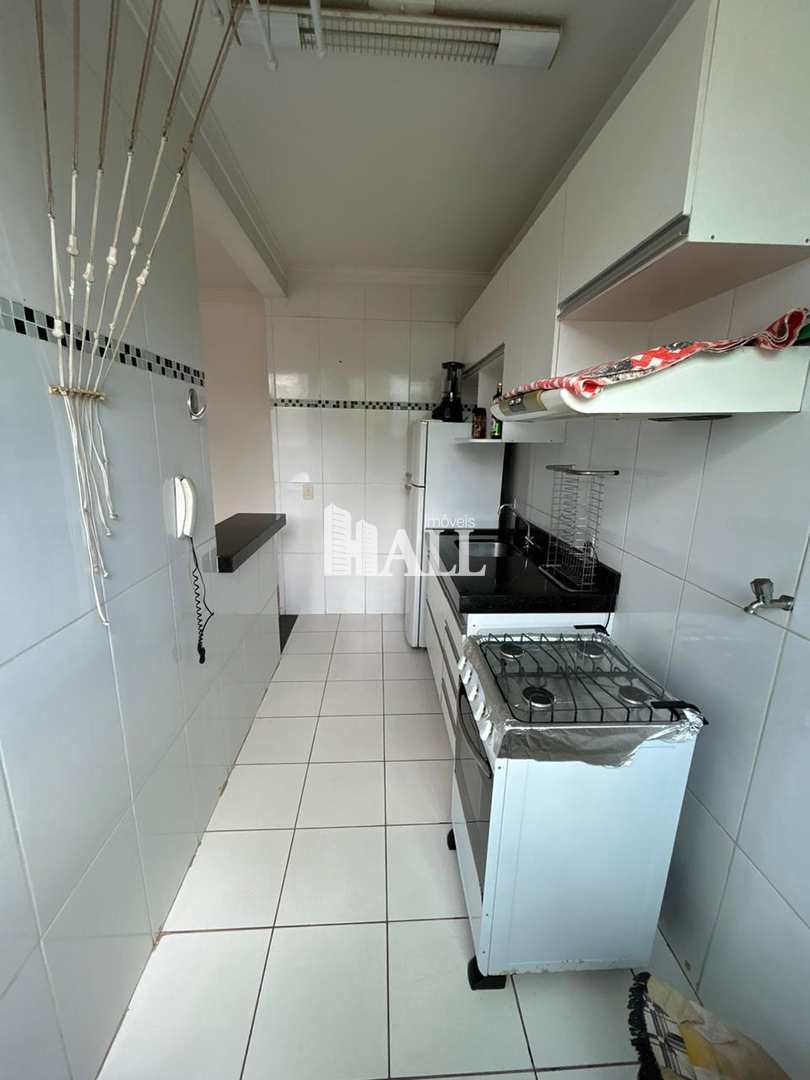 Apartamento à venda com 2 quartos, 45m² - Foto 2