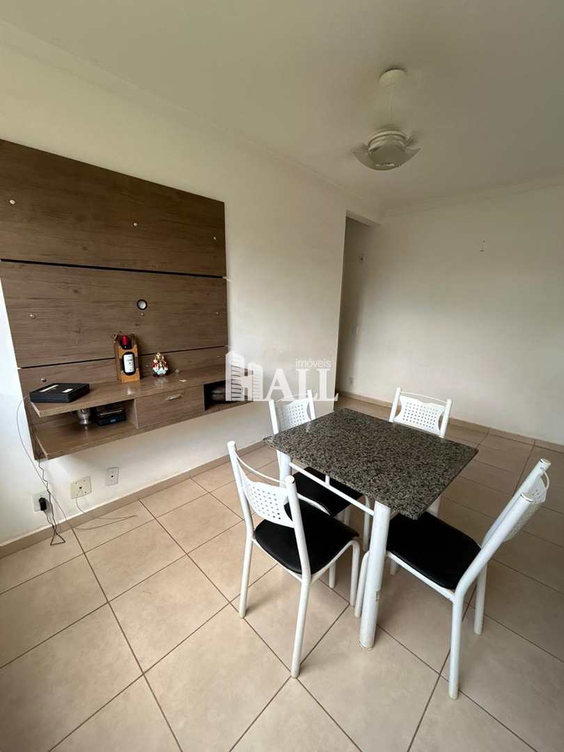 Apartamento à venda com 2 quartos, 45m² - Foto 3