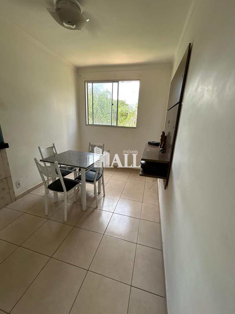 Apartamento à venda com 2 quartos, 45m² - Foto 4