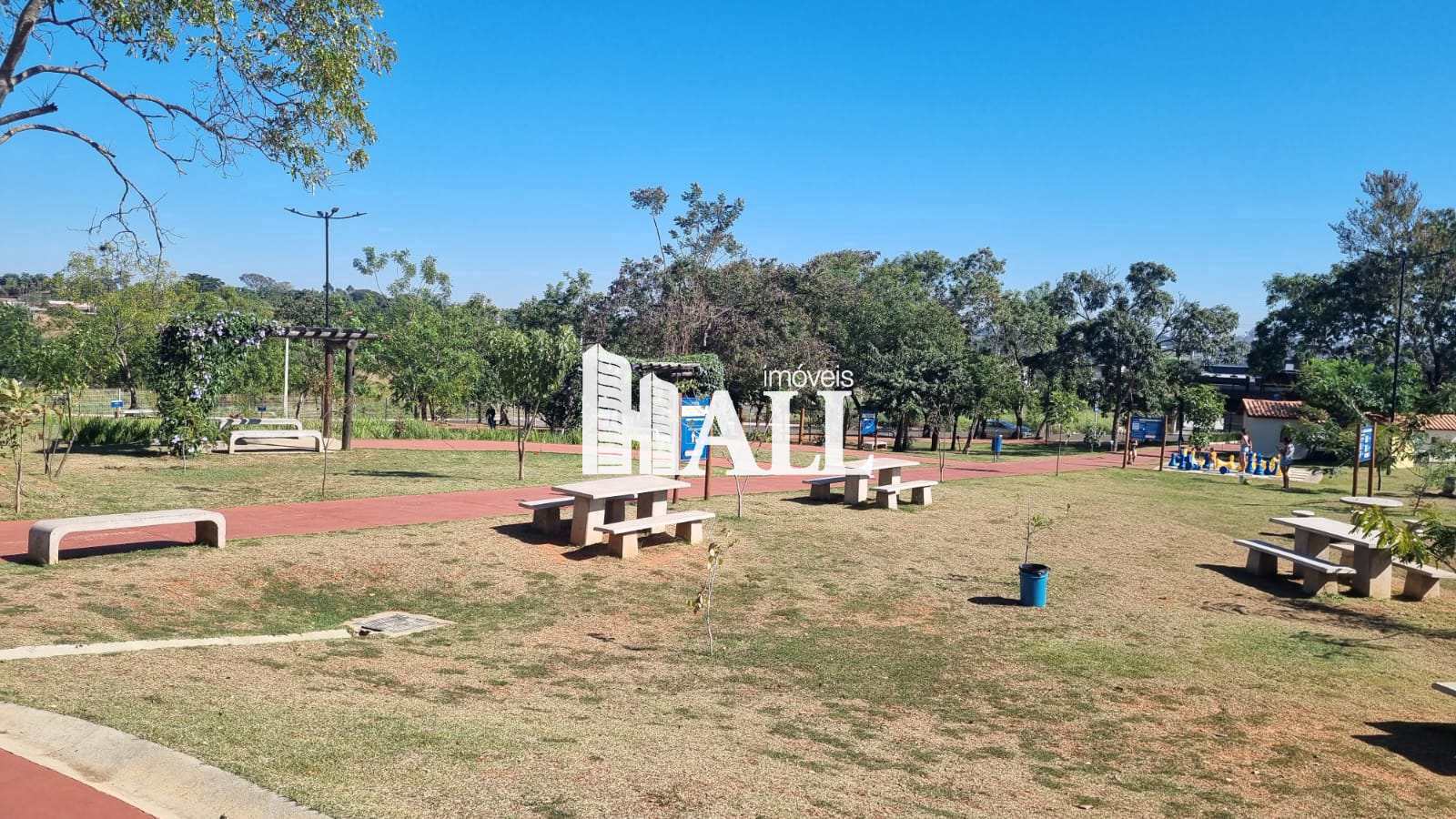 Casa de Condomínio à venda com 3 quartos, 120m² - Foto 1