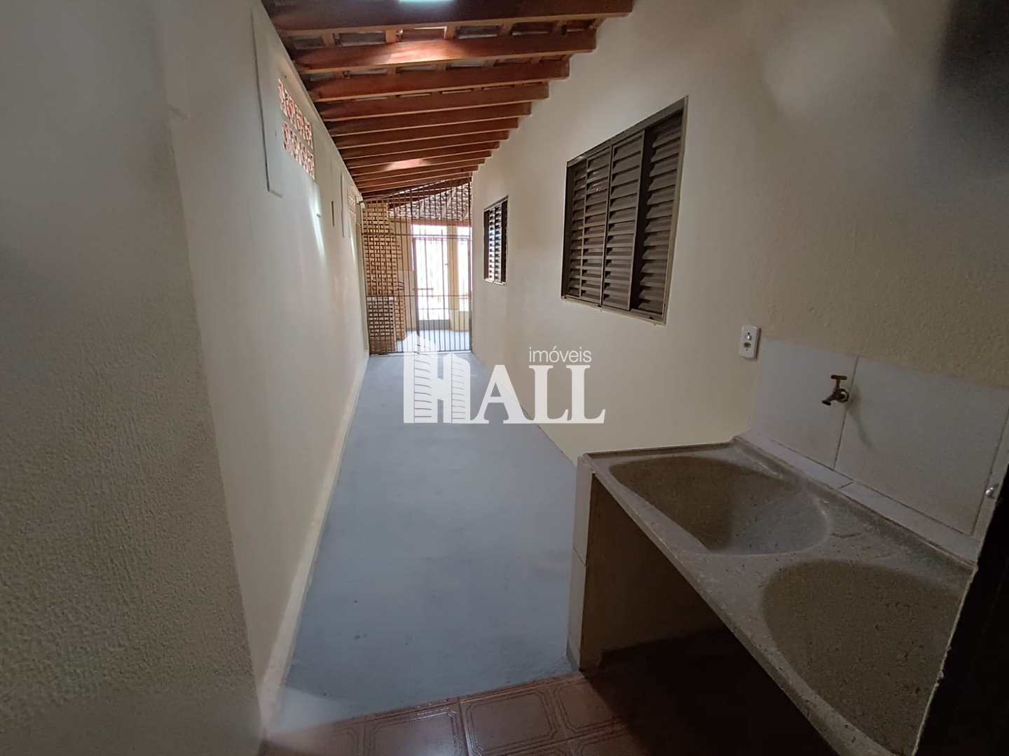 Casa à venda com 3 quartos, 130m² - Foto 11