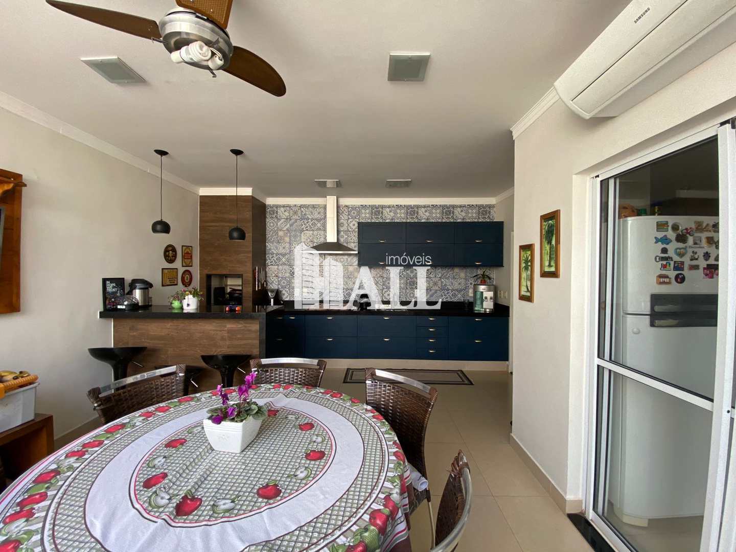 Casa de Condomínio à venda com 3 quartos, 120m² - Foto 1