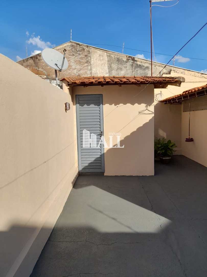 Casa à venda com 3 quartos, 178m² - Foto 14