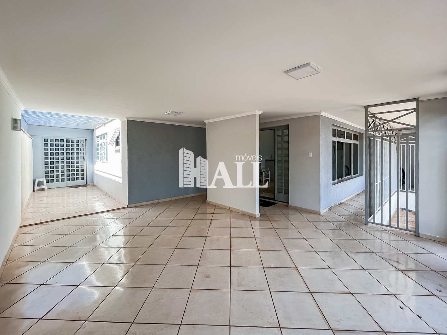 Casa à venda com 3 quartos, 300m² - Foto 22