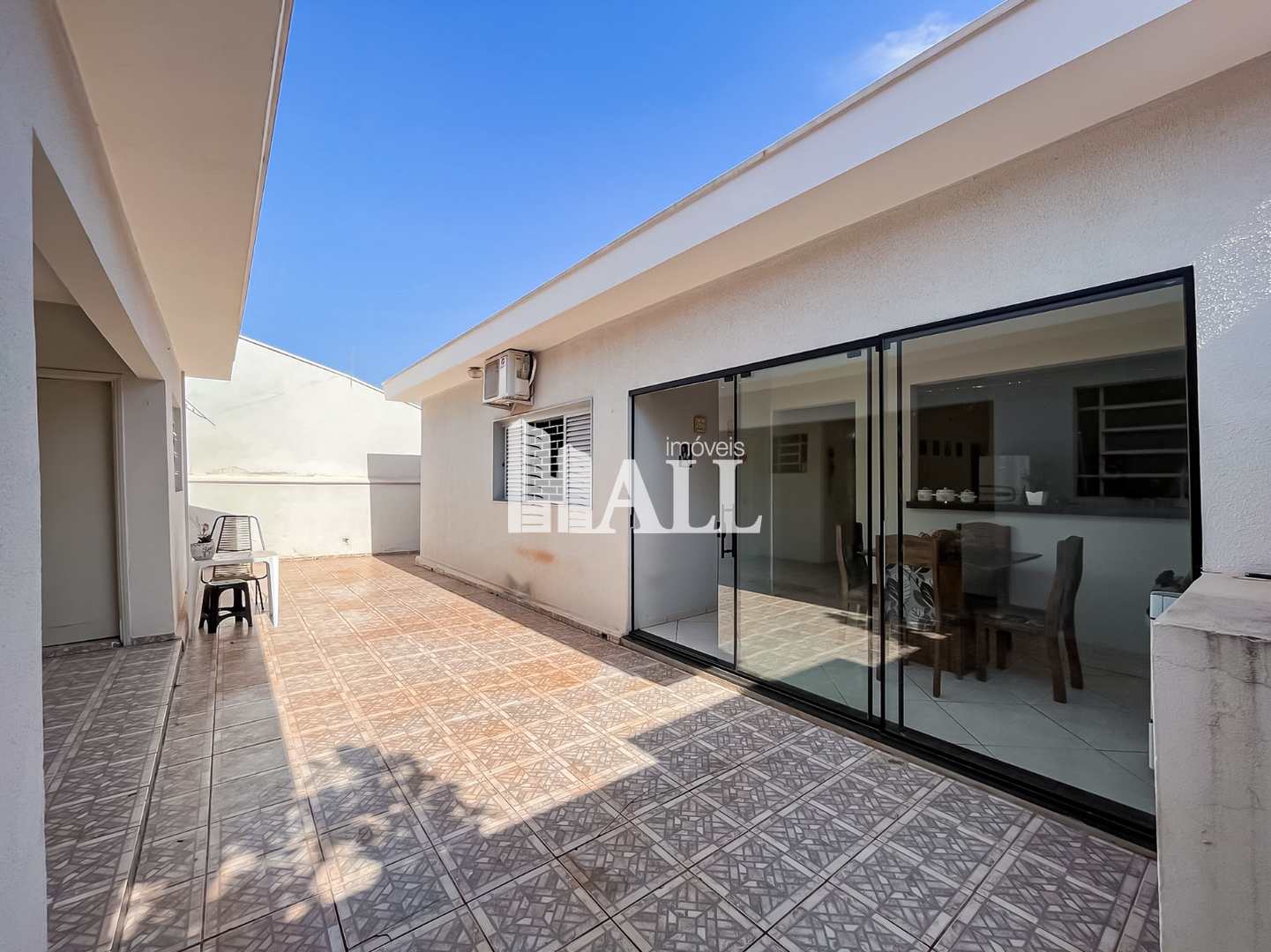 Casa à venda com 3 quartos, 300m² - Foto 17
