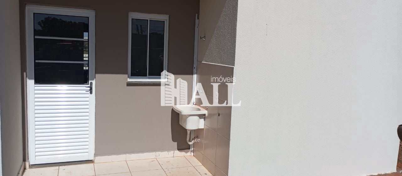Casa de Condomínio à venda com 2 quartos, 47m² - Foto 3