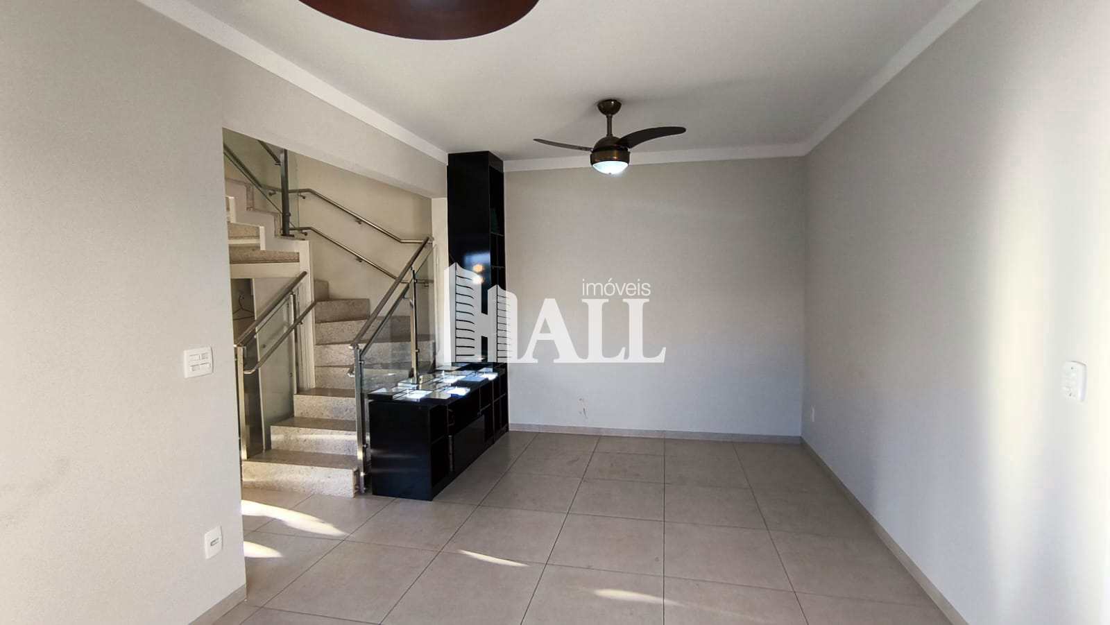 Casa de Condomínio à venda com 3 quartos, 150m² - Foto 4