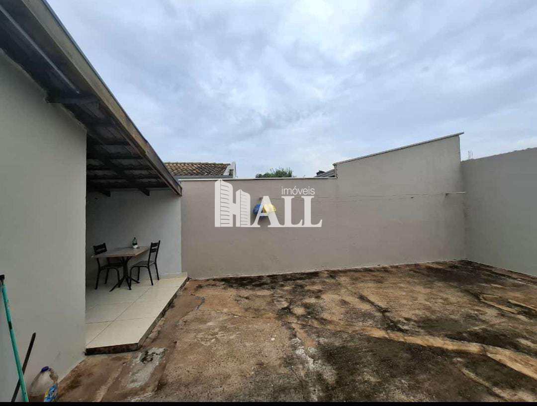 Casa à venda com 3 quartos, 70m² - Foto 11