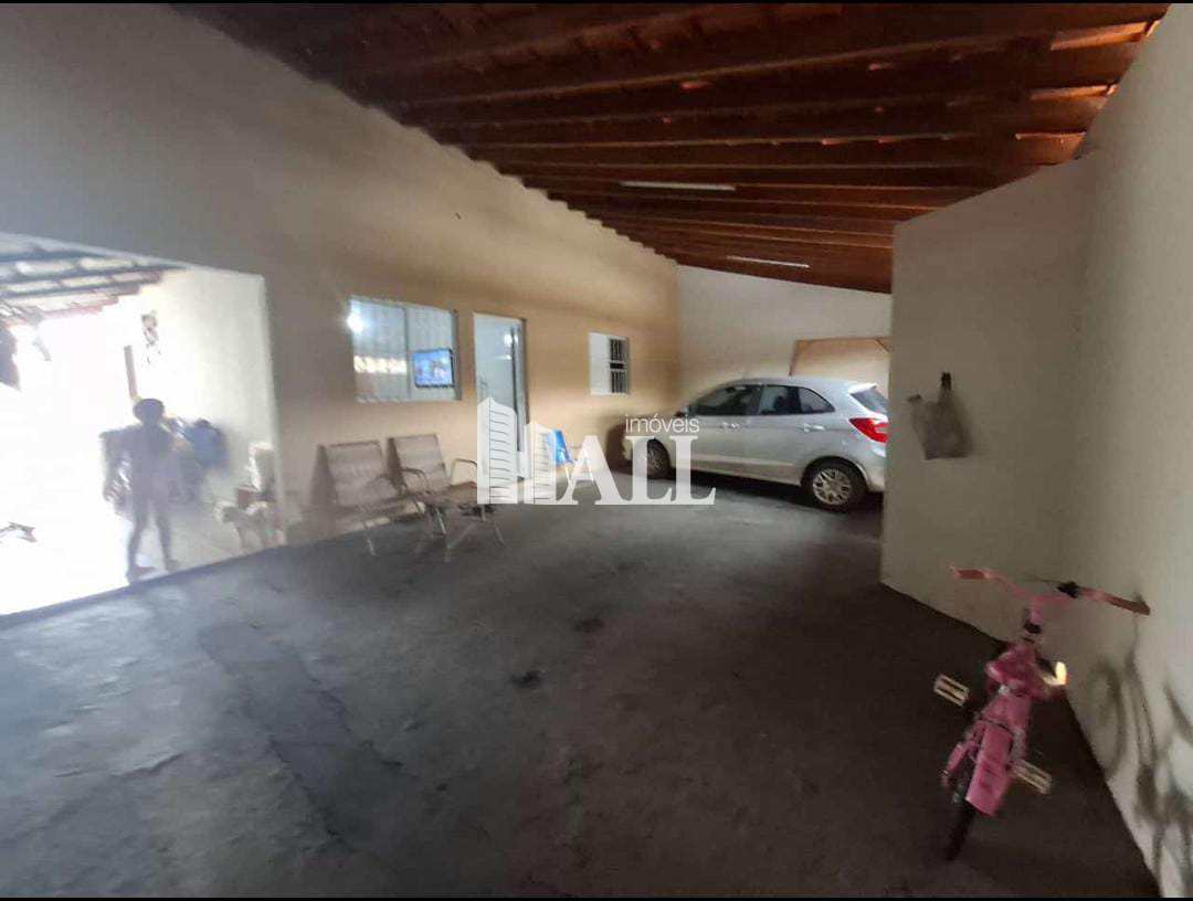 Casa à venda com 3 quartos, 70m² - Foto 12