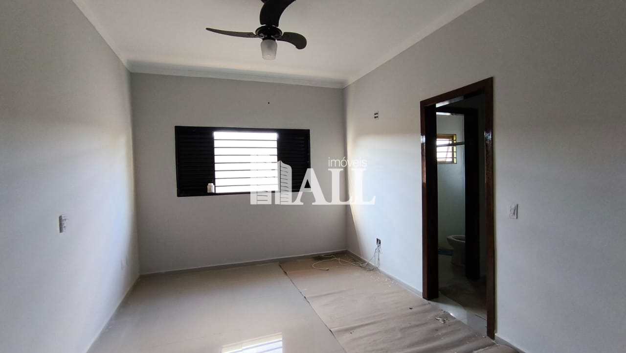 Casa à venda com 3 quartos, 230m² - Foto 7