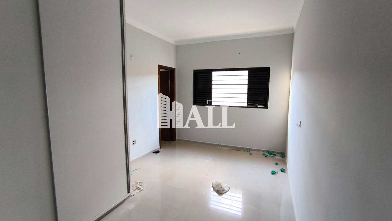 Casa à venda com 3 quartos, 230m² - Foto 5