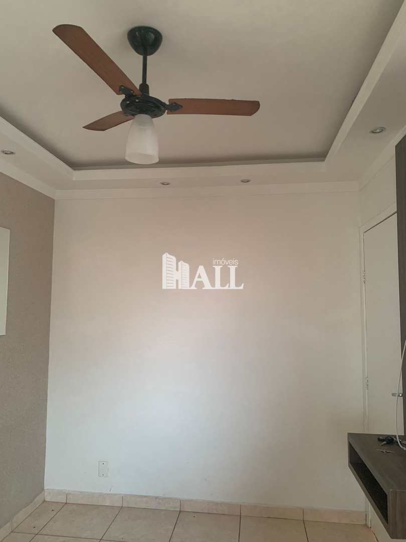 Apartamento à venda com 2 quartos, 46m² - Foto 11