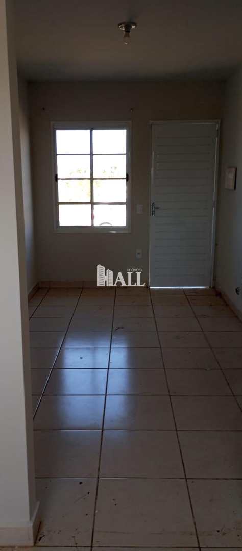 Casa de Condomínio à venda com 2 quartos, 70m² - Foto 1