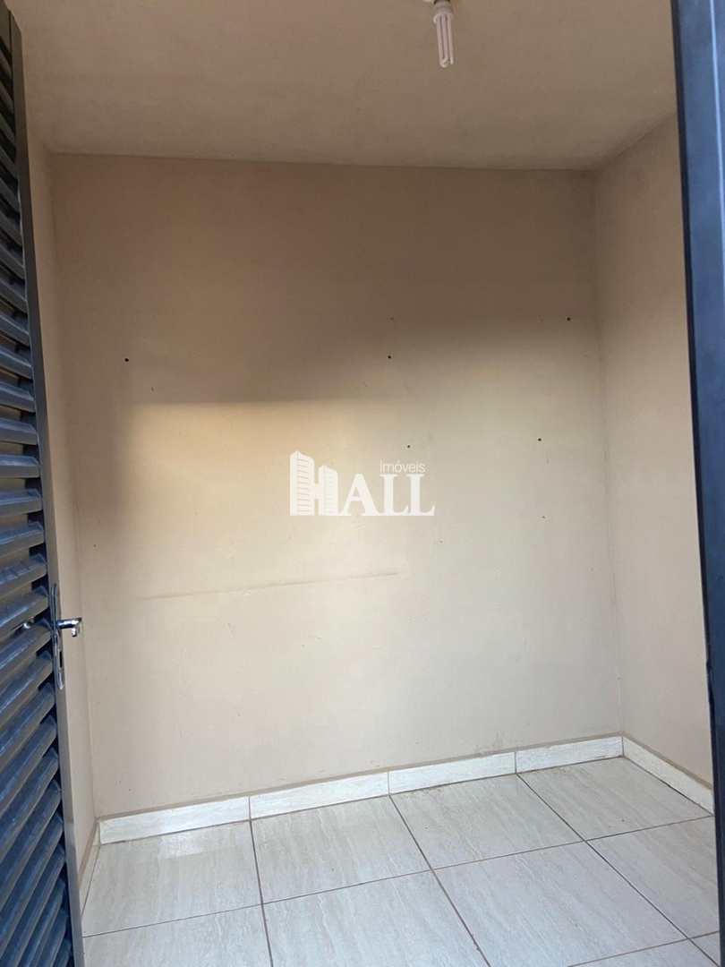 Casa à venda com 2 quartos, 60m² - Foto 5