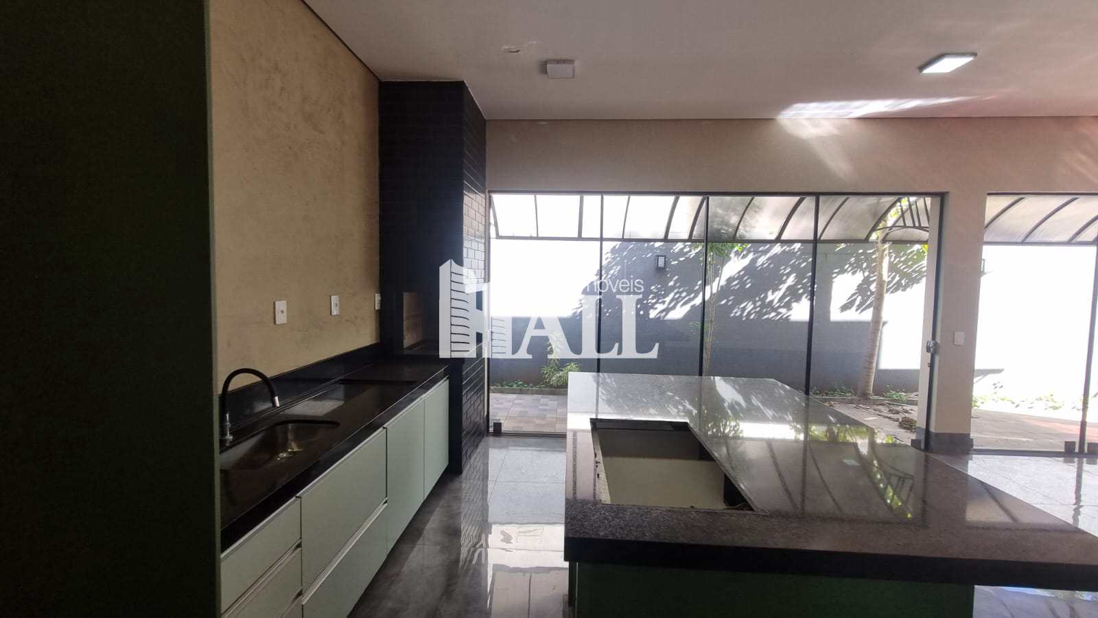 Apartamento à venda com 4 quartos, 280m² - Foto 2