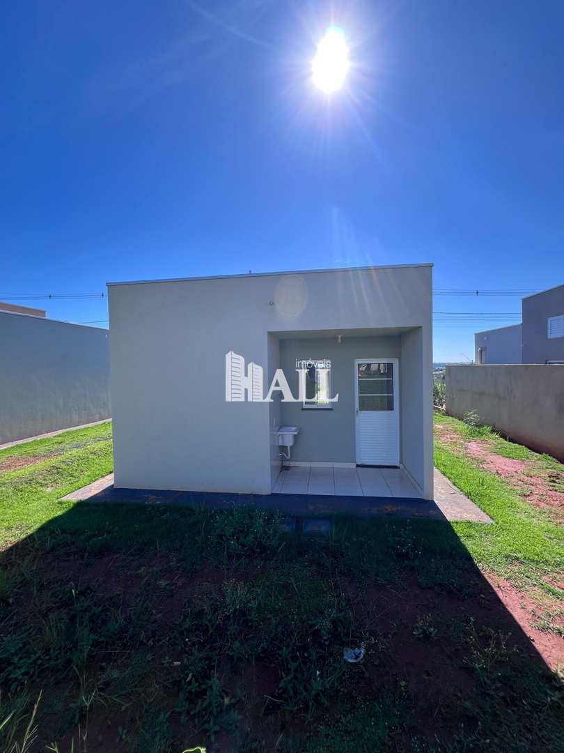 Casa de Condomínio à venda com 2 quartos, 47m² - Foto 1