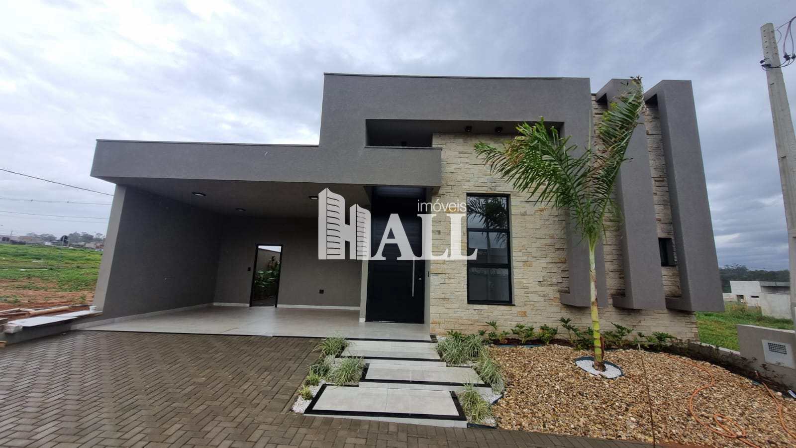 Casa de Condomínio à venda com 3 quartos, 160m² - Foto 1