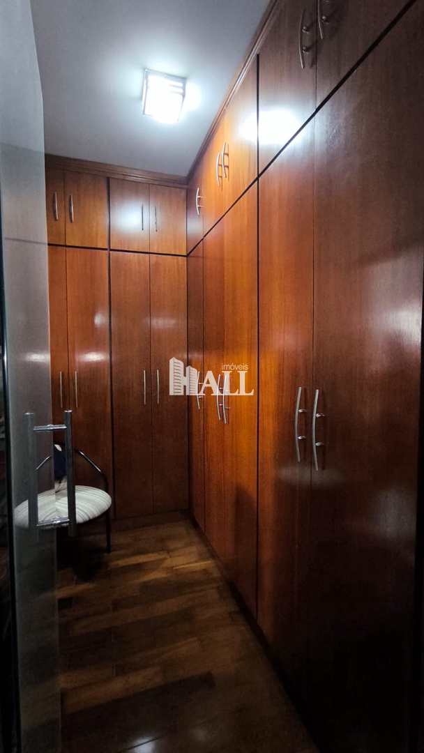 Sobrado à venda com 4 quartos, 335m² - Foto 13