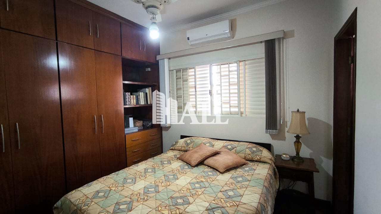 Sobrado à venda com 4 quartos, 335m² - Foto 10