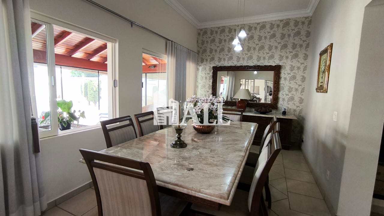 Sobrado à venda com 4 quartos, 335m² - Foto 8