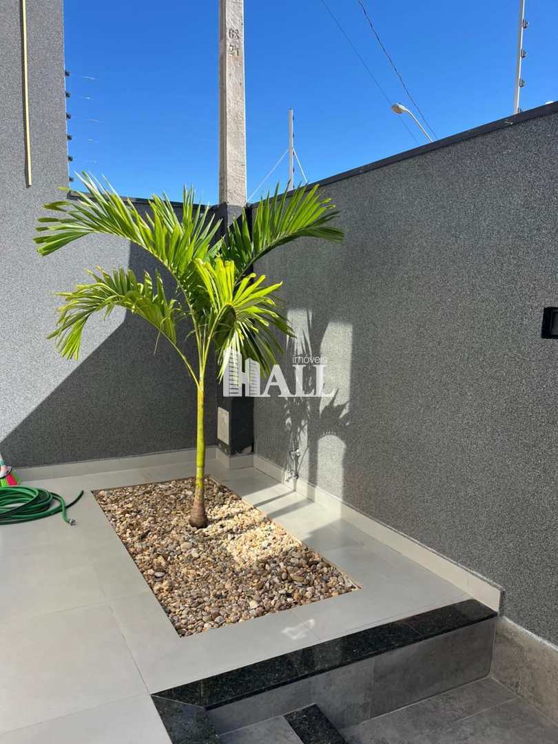 Casa à venda com 3 quartos, 125m² - Foto 14