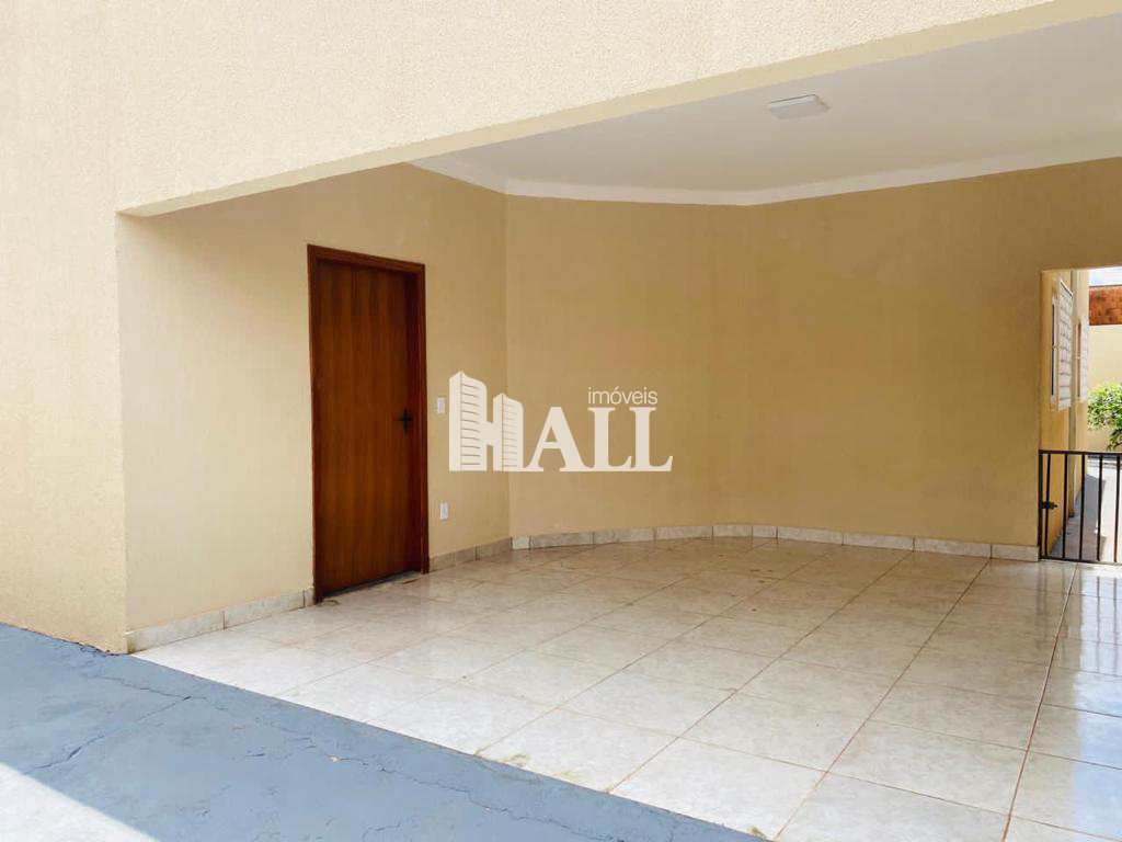 Casa à venda com 3 quartos, 110m² - Foto 1