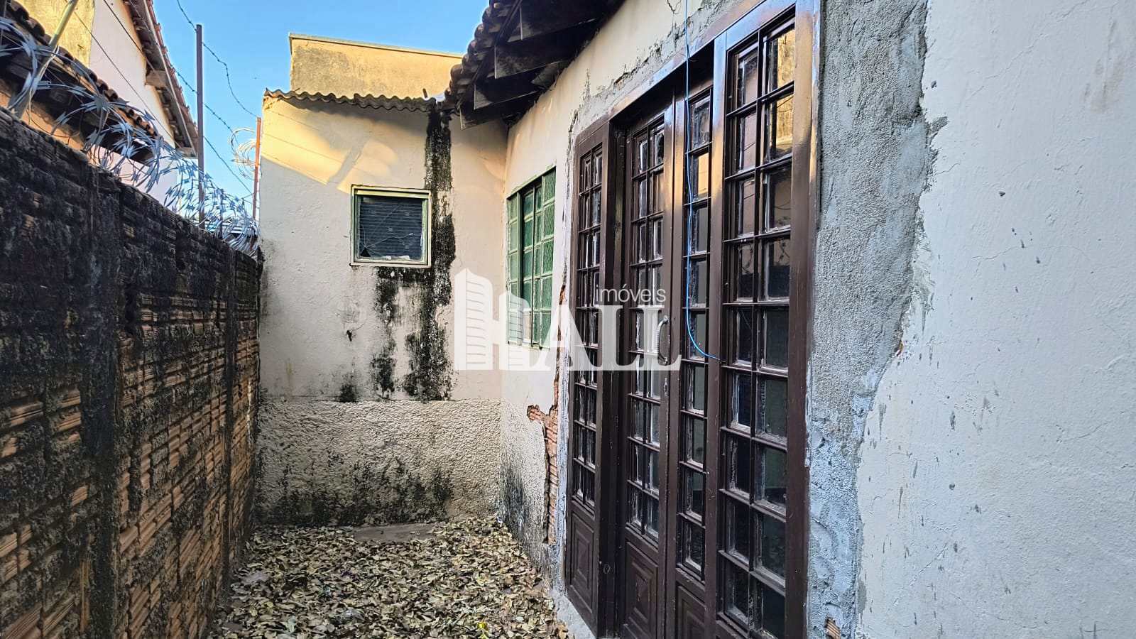 Casa à venda com 2 quartos, 200m² - Foto 11