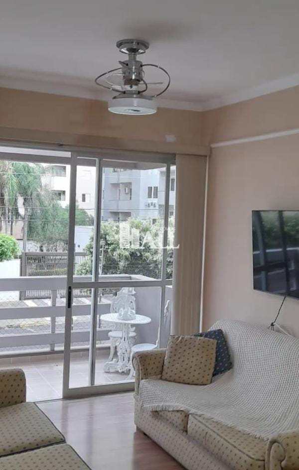 Apartamento à venda com 3 quartos, 70m² - Foto 1