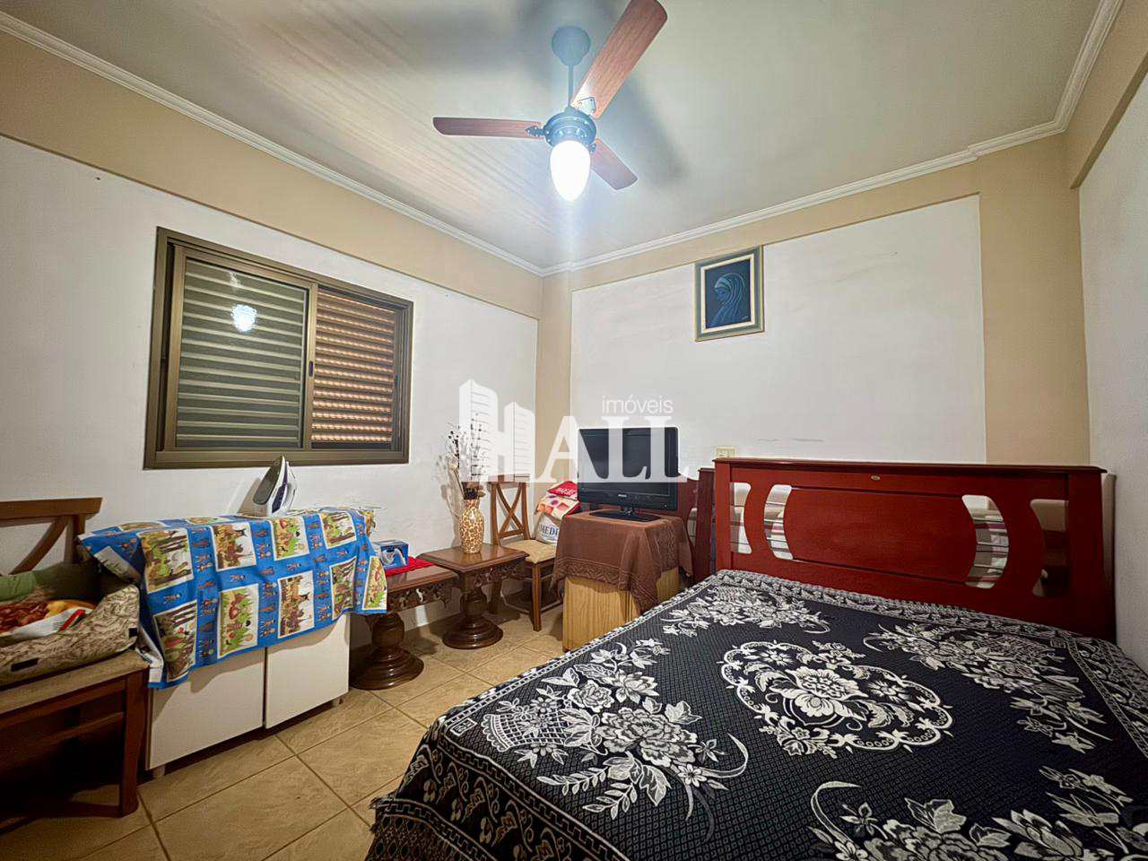 Apartamento à venda com 3 quartos, 98m² - Foto 11