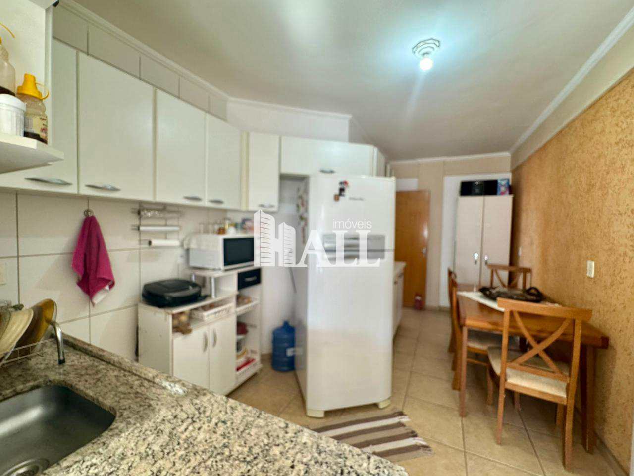 Apartamento à venda com 3 quartos, 98m² - Foto 6