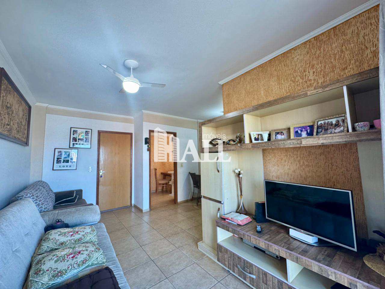 Apartamento à venda com 3 quartos, 98m² - Foto 2