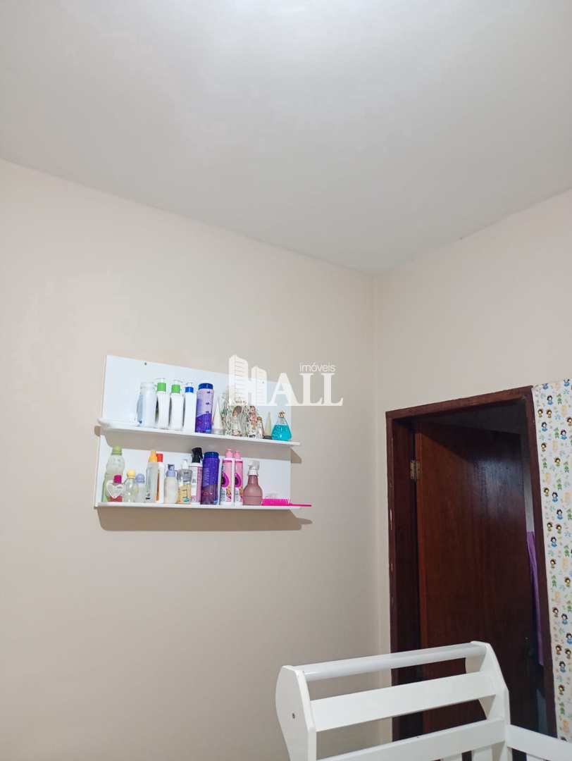 Casa à venda com 2 quartos, 147m² - Foto 9