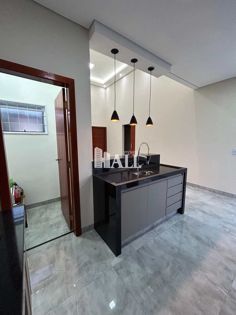 Casa à venda com 3 quartos, 100m² - Foto 5
