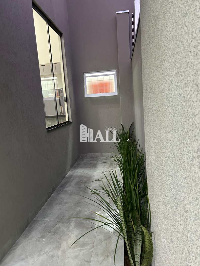 Casa à venda com 3 quartos, 100m² - Foto 25