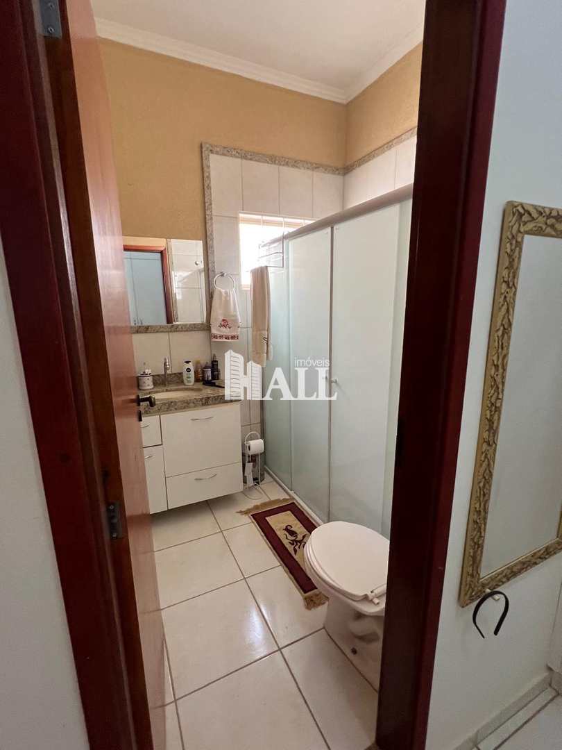 Casa à venda com 3 quartos, 228m² - Foto 17