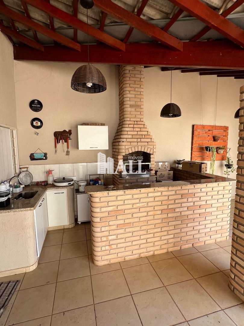 Casa à venda com 3 quartos, 228m² - Foto 23