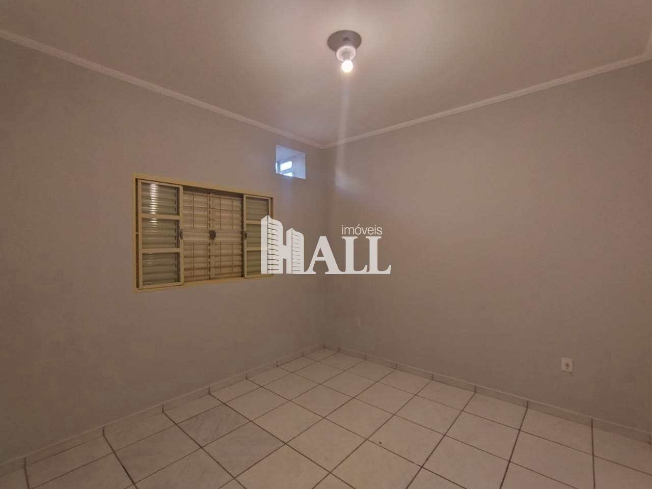 Casa à venda com 2 quartos, 130m² - Foto 5