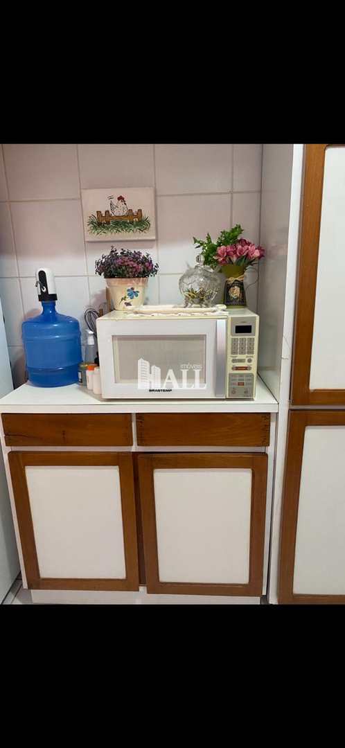 Apartamento à venda com 2 quartos, 70m² - Foto 12
