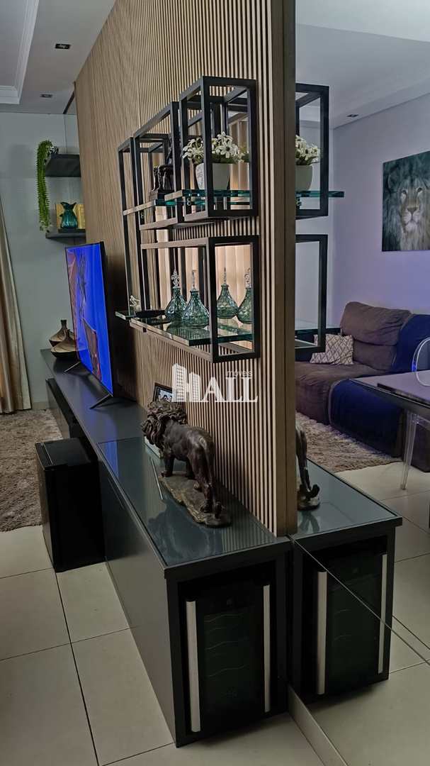 Apartamento à venda com 2 quartos, 60m² - Foto 2