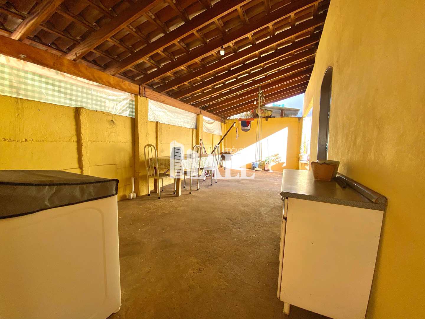 Casa à venda com 2 quartos, 270m² - Foto 12