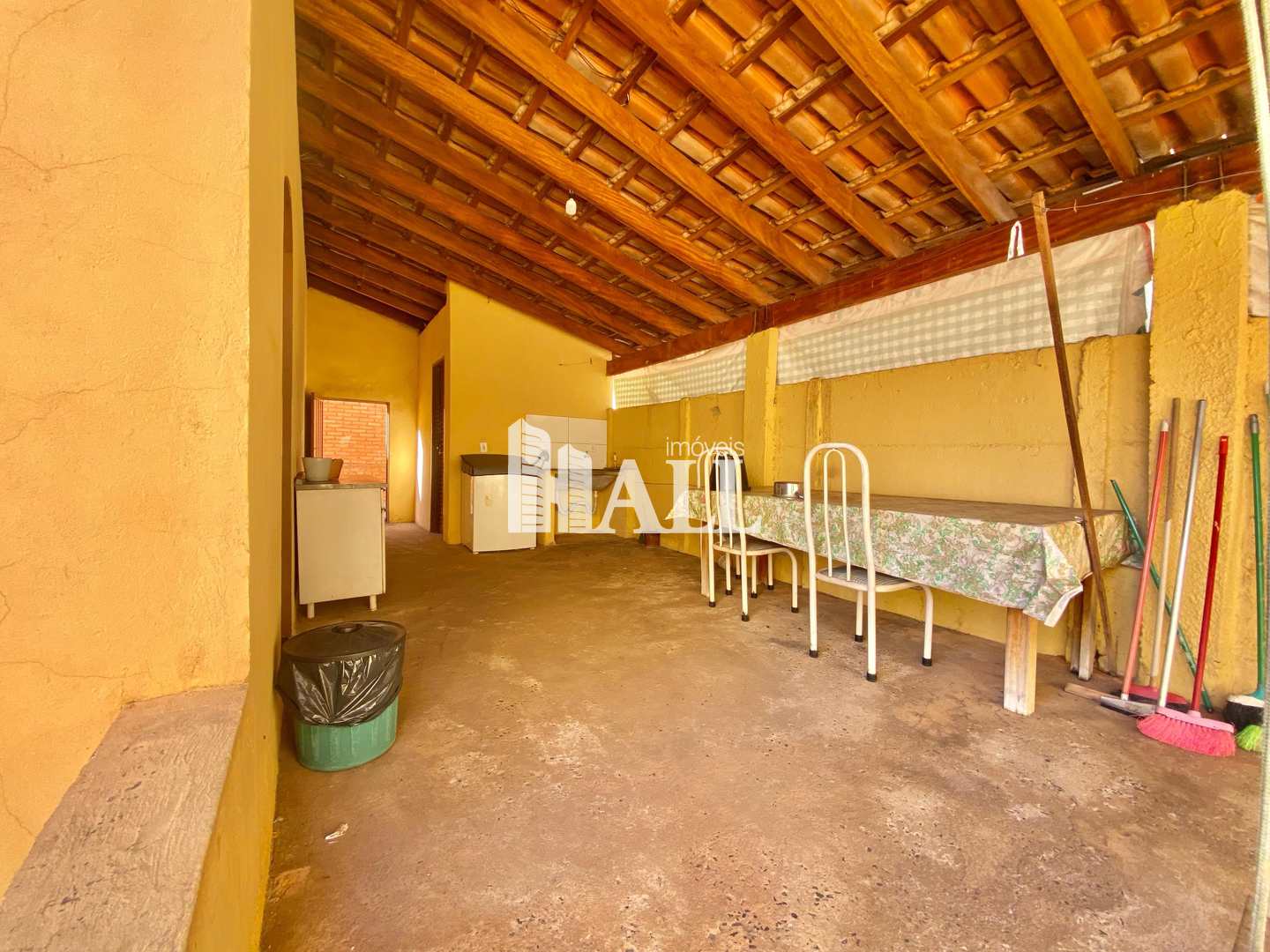 Casa à venda com 2 quartos, 270m² - Foto 13